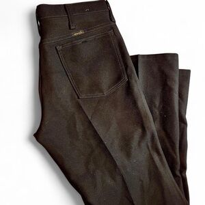 Black Wrangler Men's Jeans. NWOT. Size 32" x 30".